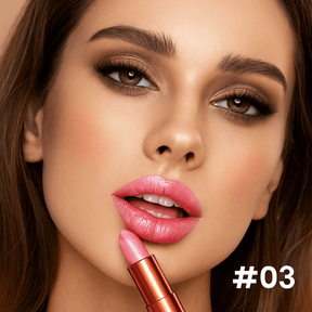 Velvet Glow Lipstick Shine - Brilho Sofisticado e Cor Intensa Que Valoriza Seus Lábios.